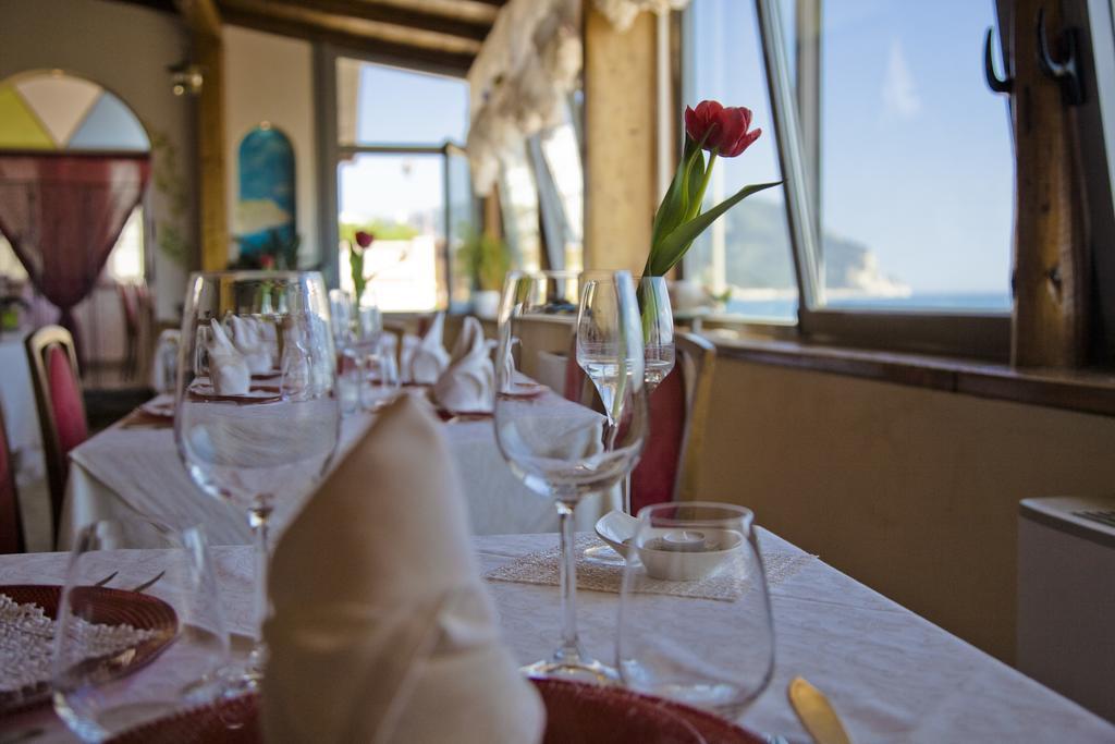 Da Mariolino Hotel Numana Luaran gambar